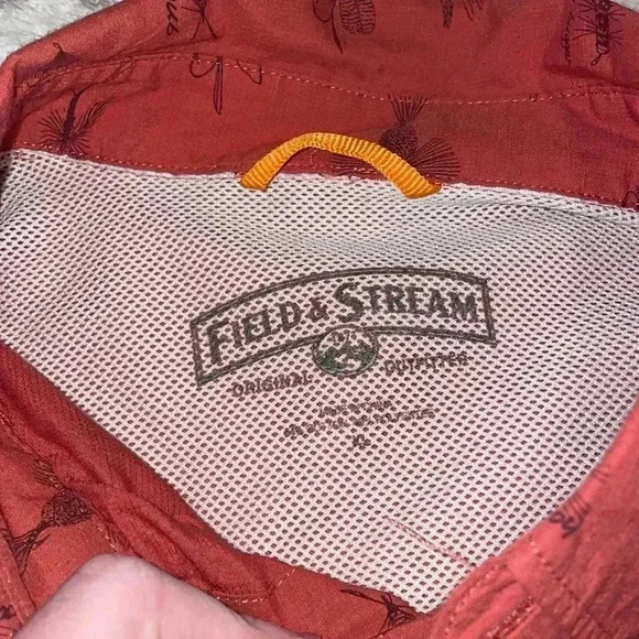 Men’s Field & Stream Shirt - Picture 3 of 3